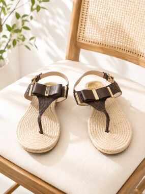 Michael Kors Brown Metallic Bow Thong Sandals